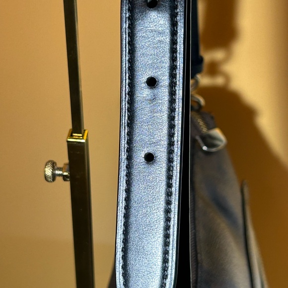 Coach Signature Coated Canvas Messenger Crossbody 12” x 11.5” x 1.5” Bag GUC - Picture 10 of 14